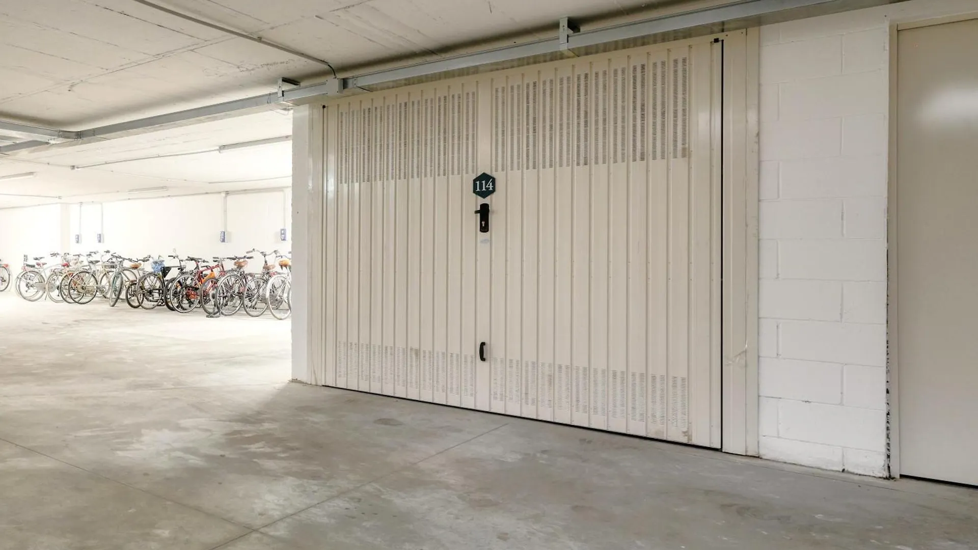Just Urban Stays - Boutique Apartment With Parking And Gym 0*, Mailand Italien