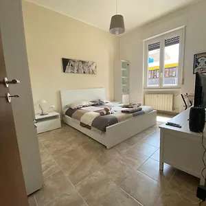  Appartamento Alessandro's Mansion